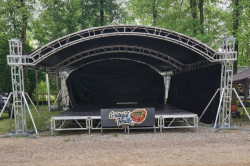 20x20 Covered Stage